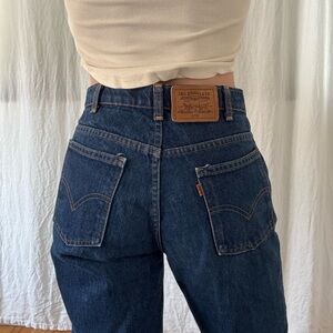 Vintage Levi’s 619 orange tab dark indigo straight leg 90s
